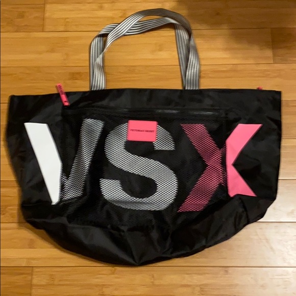 victoria secret workout bag
